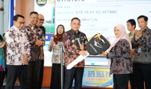Bupati Pati, Sudewo saat menghadiri acara pengundian hadiah BLK Pati